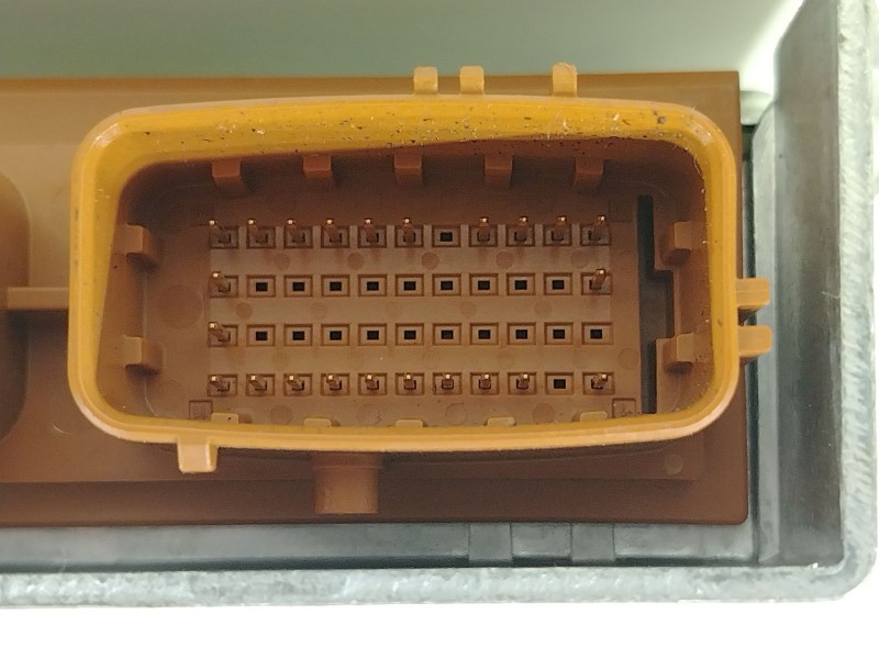 Recambio de centralita airbag para hyundai tucson essence bluedrive 2wd referencia OEM IAM 95910D7230  