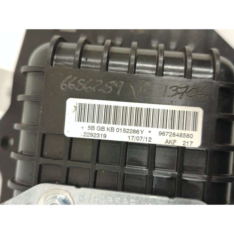 Recambio de airbag delantero derecho para peugeot 208 i (ca_, cc_) 1.2 vti 82 referencia OEM IAM 9672848580  