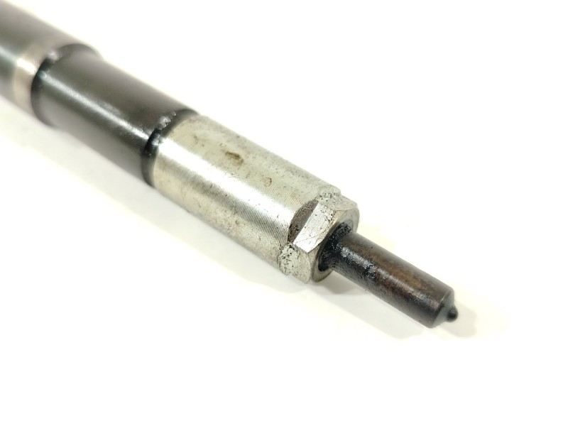 Recambio de inyector para opel astra j sports tourer selective referencia OEM IAM 55567729  