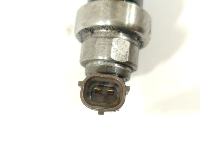 Recambio de inyector para opel astra j sports tourer selective referencia OEM IAM 55567729  