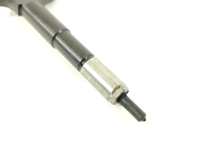 Recambio de inyector para opel astra j sports tourer selective referencia OEM IAM 55567729  