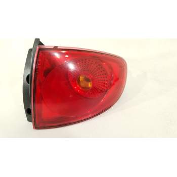 PILOTO TRASERO DERECHO 5P0945112B 5P0945096E 