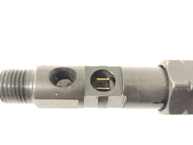 Recambio de inyector para ford mondeo iii (b5y) 2.0 tdci referencia OEM IAM EJDR00504Z 4S7Q9K546BD 1307705