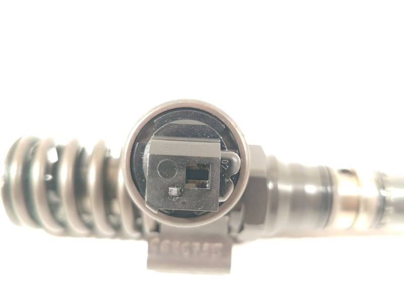 Recambio de inyector para seat altea (5p1) 2.0 tdi referencia OEM IAM 03G130073G 0414720404 