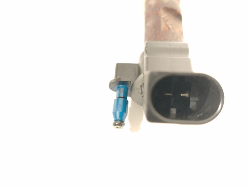 Recambio de inyector para kia sorento active 4wd referencia OEM IAM 338002F000 0445116018 