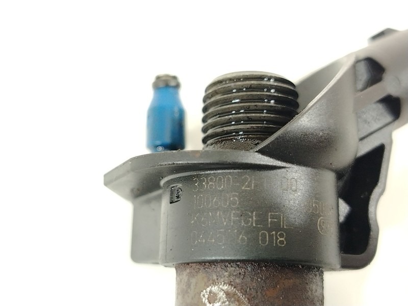 Recambio de inyector para kia sorento active 4wd referencia OEM IAM 338002F000 0445116018 