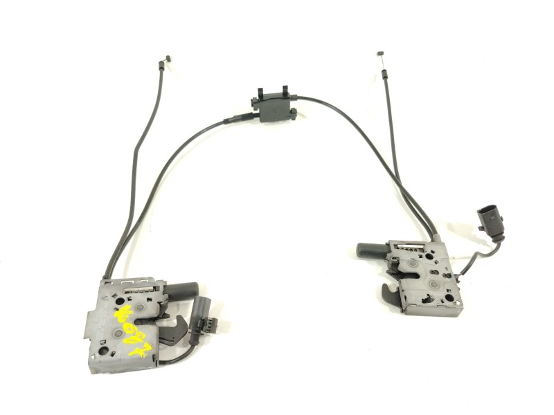 Recambio de cerradura capot para cupra formentor (km7) 1.4 e-hybrid referencia OEM IAM 5FF823509A  