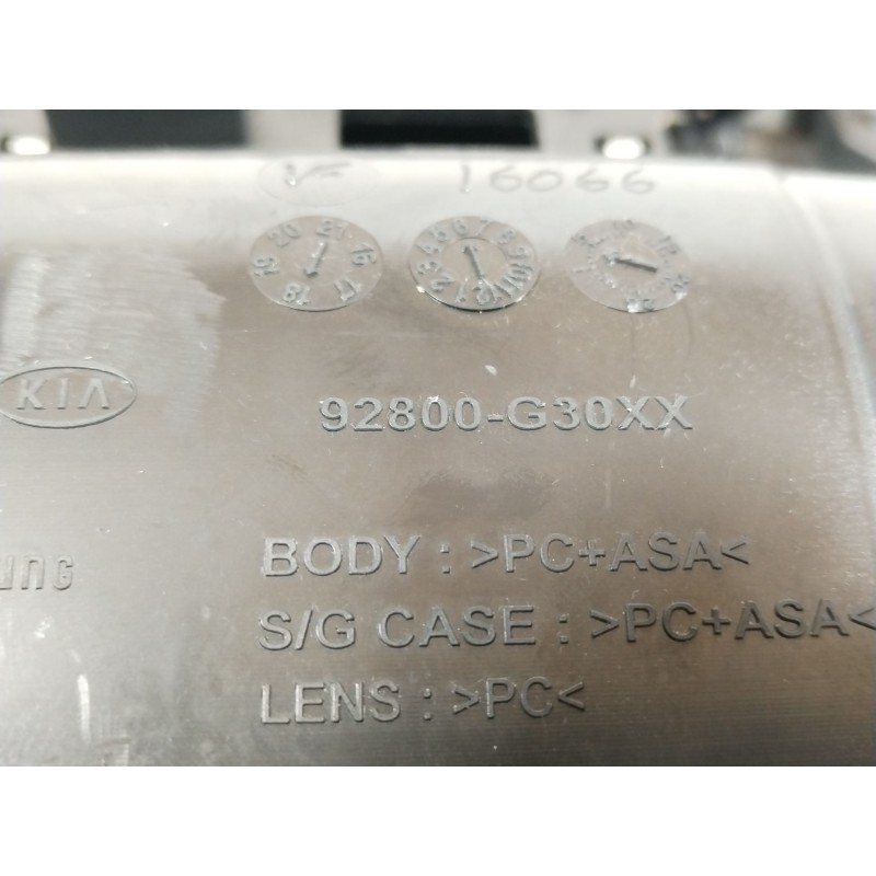 Recambio de luz interior para hyundai i30 (pde, pd, pden) 1.0 t-gdi referencia OEM IAM 92800G30  