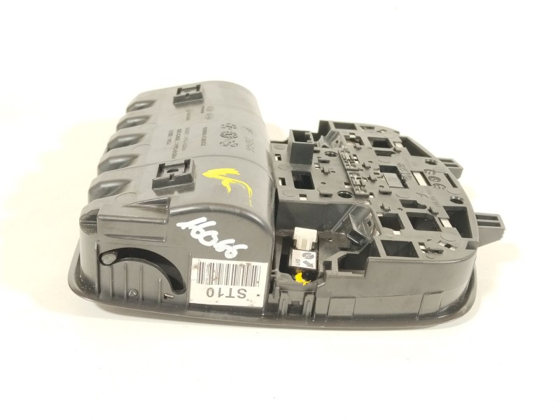 Recambio de luz interior para hyundai i30 (pde, pd, pden) 1.0 t-gdi referencia OEM IAM 92800G30  