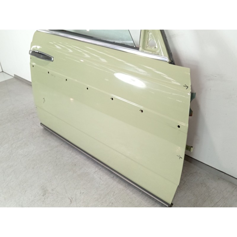 Recambio de puerta delantera derecha para mercedes-benz 123 sedán (w123) 300 d (123.130) referencia OEM IAM W123  