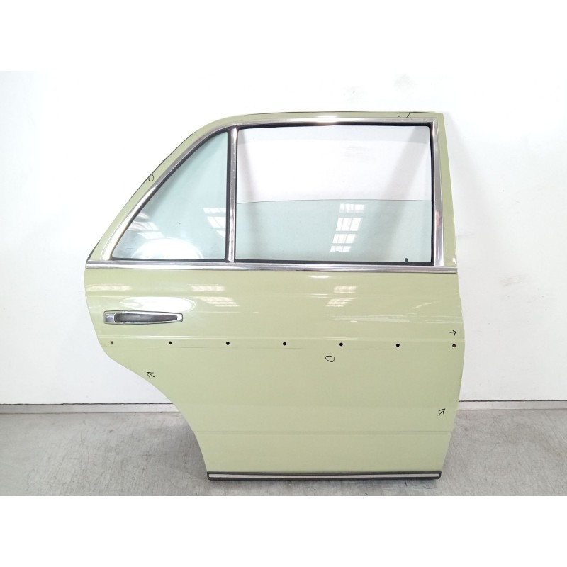 Recambio de puerta trasera derecha para mercedes-benz 123 sedán (w123) 300 d (123.130) referencia OEM IAM W123  