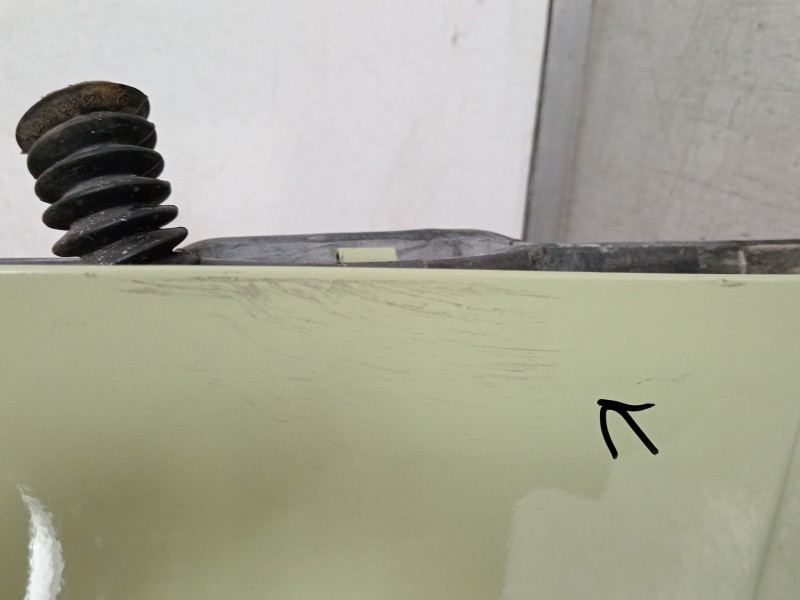 Recambio de puerta trasera derecha para mercedes-benz 123 sedán (w123) 300 d (123.130) referencia OEM IAM W123  