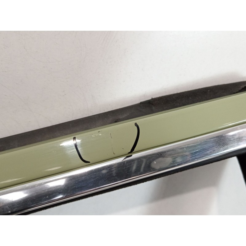 Recambio de puerta trasera derecha para mercedes-benz 123 sedán (w123) 300 d (123.130) referencia OEM IAM W123  