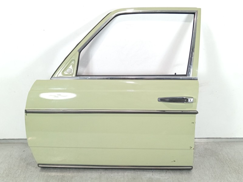 Recambio de puerta delantera izquierda para mercedes-benz 123 sedán (w123) 300 d (123.130) referencia OEM IAM W123  