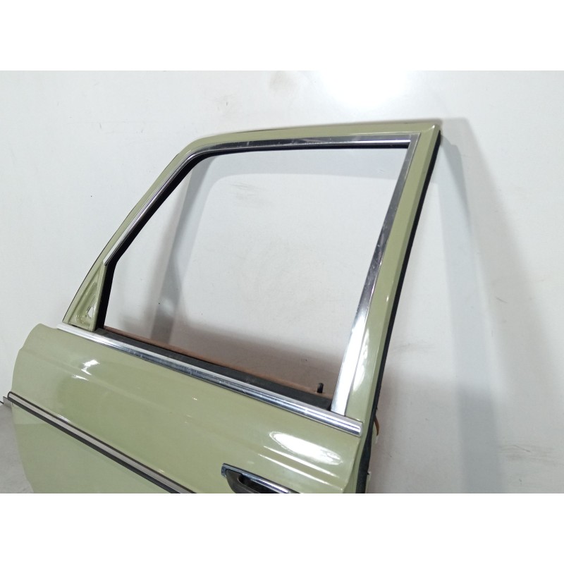Recambio de puerta delantera izquierda para mercedes-benz 123 sedán (w123) 300 d (123.130) referencia OEM IAM W123  