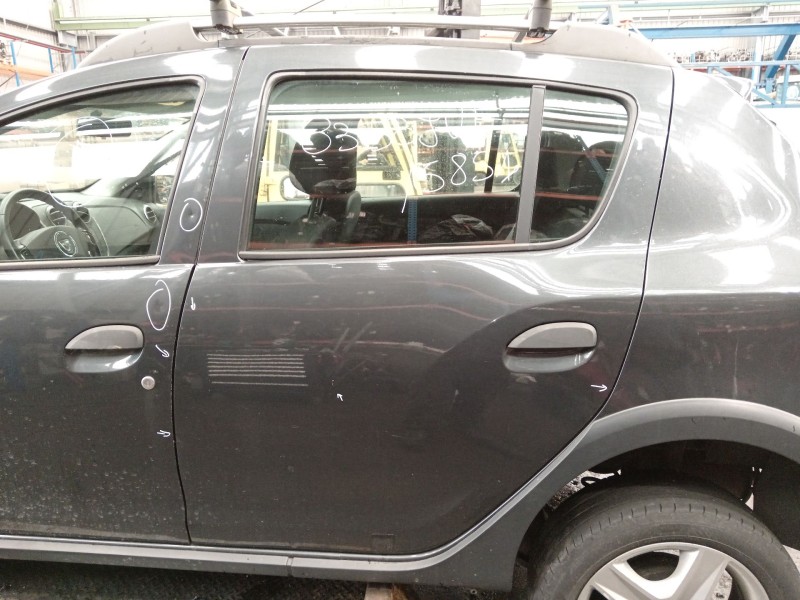 Recambio de puerta trasera izquierda para dacia sandero ii (b8_) tce 90 (b8m1, b8ma) referencia OEM IAM   