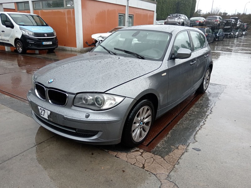 bmw 1 (e81) del año 2011