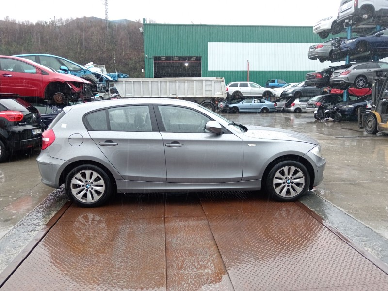 bmw 1 (e81) del año 2011