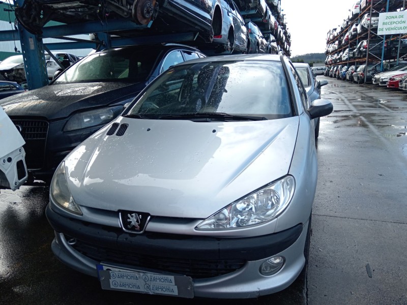 peugeot 206 hatchback (2a/c) del año 2002
