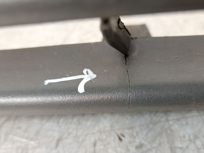 Recambio de paragolpes delantero para ford focus c-max (dm2) 1.8 tdci referencia OEM IAM 3M51R17757  