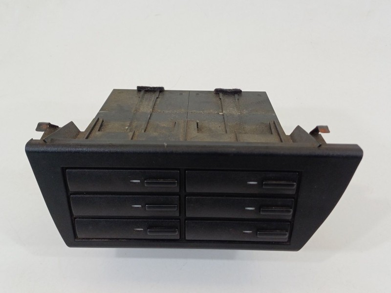 Recambio de moldura para seat ibiza ii (6k1) 1.9 sdi referencia OEM IAM 6K1864117  