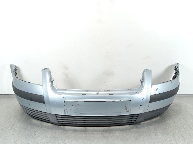 Recambio de paragolpes delantero para volkswagen passat b5.5 (3b3) 1.9 tdi referencia OEM IAM 3B0807217  