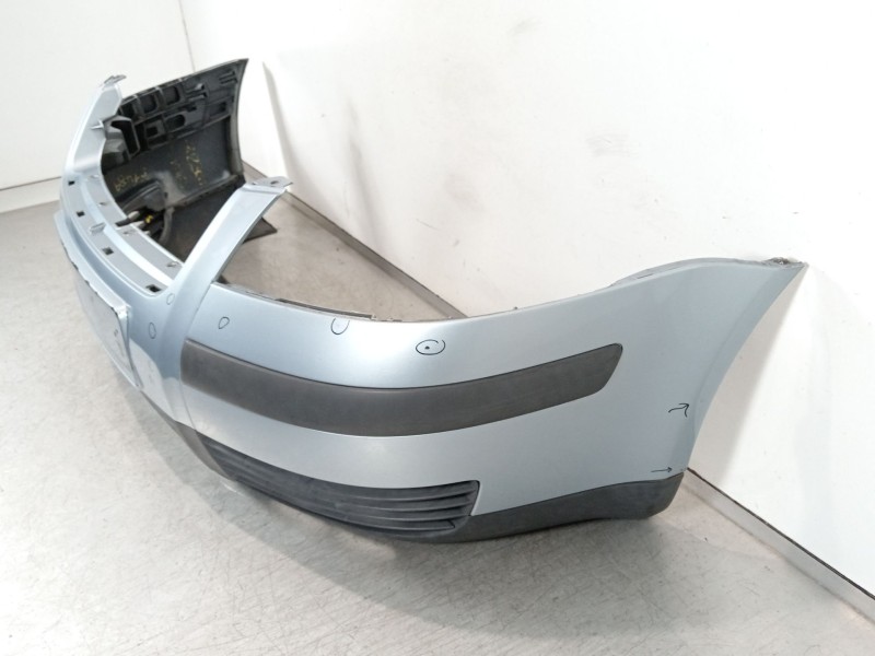 Recambio de paragolpes delantero para volkswagen passat b5.5 (3b3) 1.9 tdi referencia OEM IAM 3B0807217  