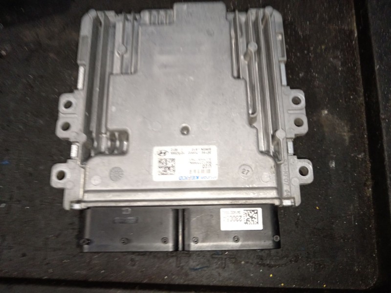 Recambio de centralita motor uce para hyundai i30 (pde, pd, pden) 1.6 crdi referencia OEM IAM 391992U000  