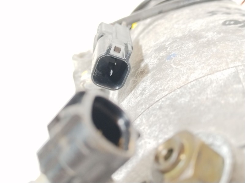 Recambio de compresor aire acondicionado para ford focus iii sedán 1.0 ecoboost referencia OEM IAM CV6119D629FB  