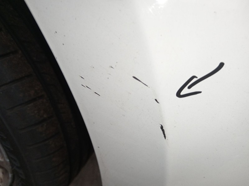 Recambio de paragolpes trasero para kia carens iv 1.6 gdi referencia OEM IAM 86611A4000  