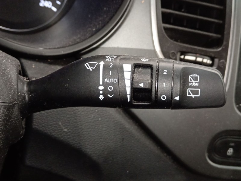 Recambio de mando limpia para kia carens iv 1.6 gdi referencia OEM IAM 93420A4661  