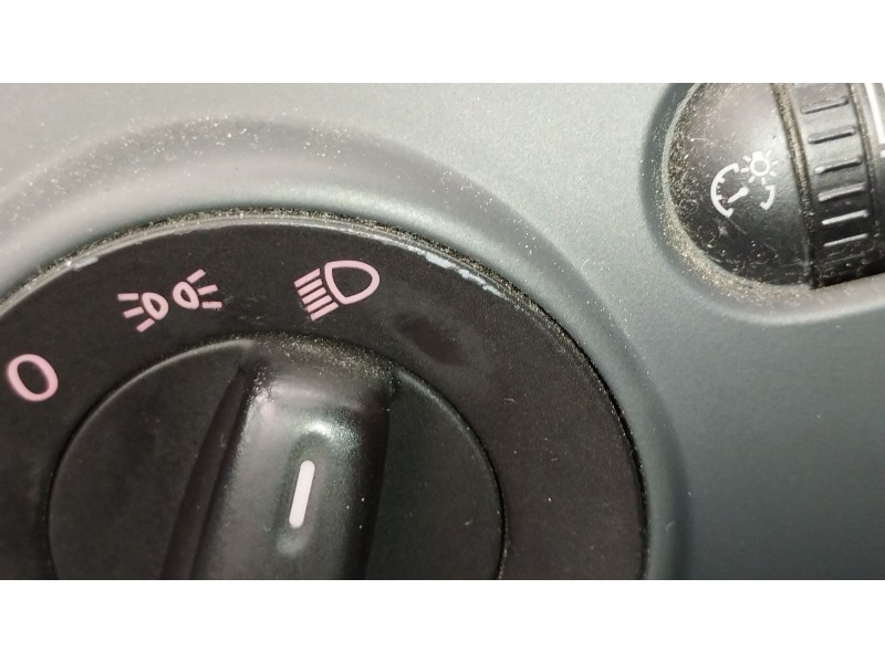 Recambio de mando luces para volkswagen golf v (1k1) 1.9 tdi referencia OEM IAM 1K0941431C  