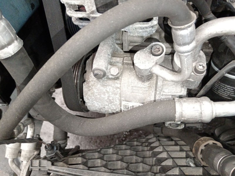 Recambio de compresor aire acondicionado para skoda rapid spaceback (nh1) 1.4 tdi referencia OEM IAM 5Q0820803D 6575894 