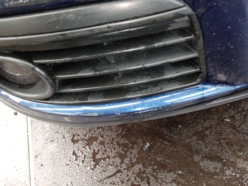 Recambio de paragolpes delantero para volkswagen golf v (1k1) 1.4 tsi referencia OEM IAM 1K0807221  