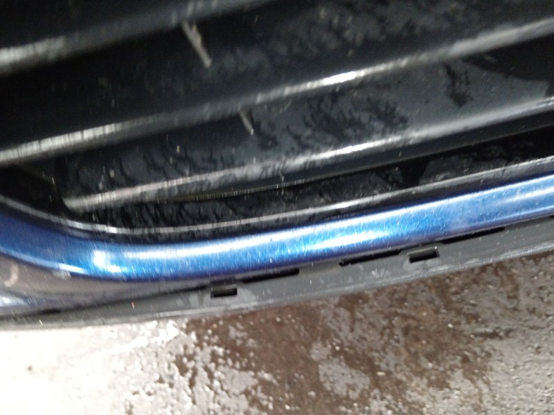 Recambio de paragolpes delantero para volkswagen golf v (1k1) 1.4 tsi referencia OEM IAM 1K0807221  