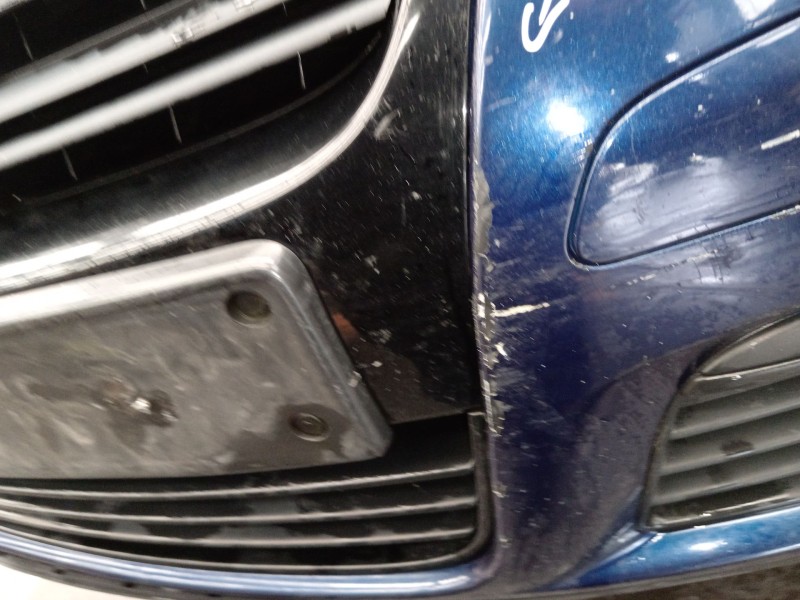 Recambio de paragolpes delantero para volkswagen golf v (1k1) 1.4 tsi referencia OEM IAM 1K0807221  