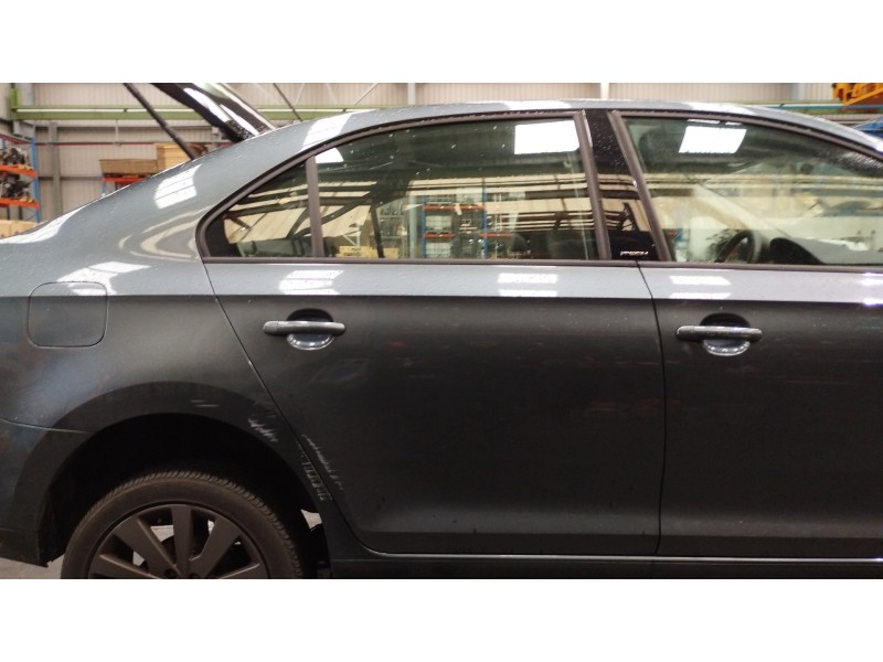 Recambio de puerta trasera derecha para seat toledo (kg3) reference referencia OEM IAM 5JA833052C  