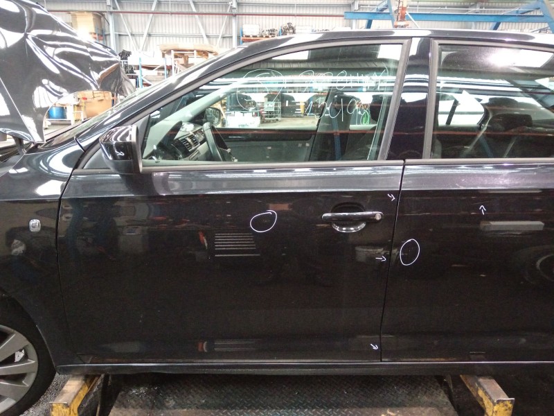 Recambio de puerta delantera izquierda para seat toledo iv (kg3) 1.6 tdi referencia OEM IAM   