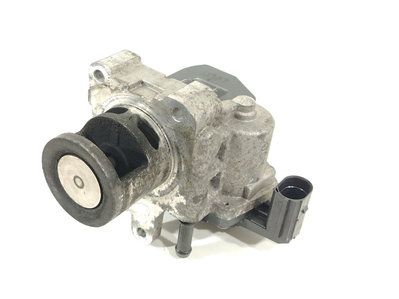 Recambio de valvula egr para hyundai i30 (pde, pd, pden) 1.6 crdi referencia OEM IAM 283102U000 19H030938 