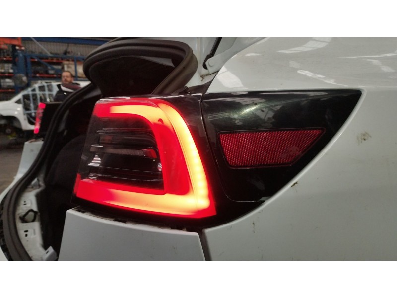 Recambio de piloto trasero derecho para tesla model 3 (5yj3) ev referencia OEM IAM 150208799D  