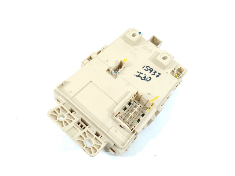 Recambio de caja reles / fusibles para hyundai i30 (pde, pd, pden) 1.6 crdi referencia OEM IAM 91950G4350  