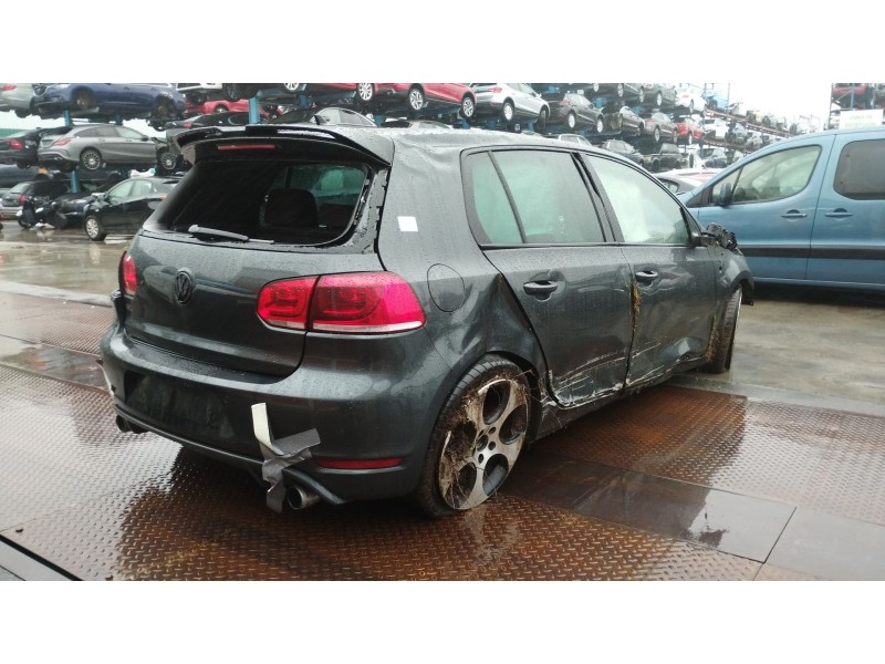 volkswagen golf vi (5k1) del año 2010