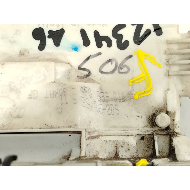 Recambio de cerradura puerta trasera derecha para audi a6 avant (4f5) 3.2 fsi quattro referencia OEM IAM 4F0839016A  