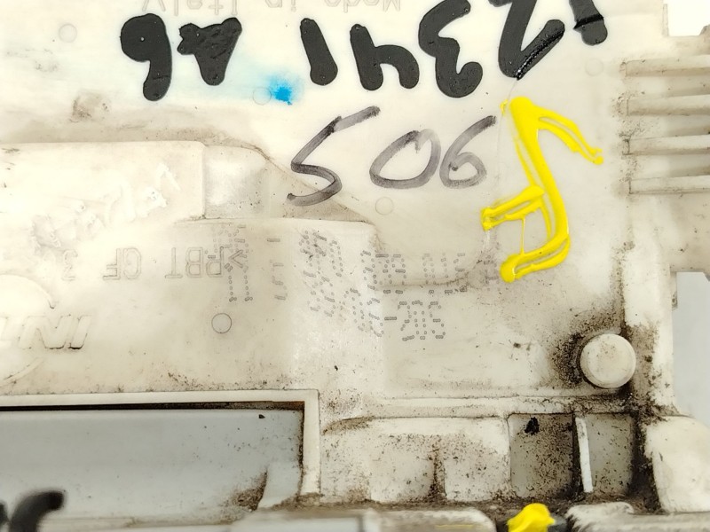 Recambio de cerradura puerta trasera derecha para audi a6 avant (4f5) 3.2 fsi quattro referencia OEM IAM 4F0839016A  