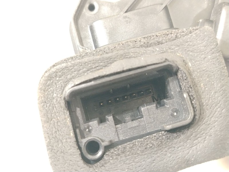 Recambio de cerradura puerta trasera derecha para volkswagen polo v (6r1, 6c1) 1.6 tdi referencia OEM IAM 5K4839016F  