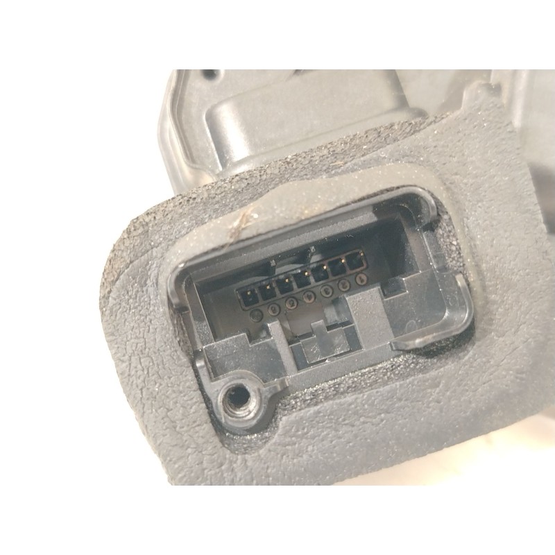 Recambio de cerradura puerta trasera derecha para volkswagen polo v (6r1, 6c1) 1.2 tsi referencia OEM IAM 5K4839016F  