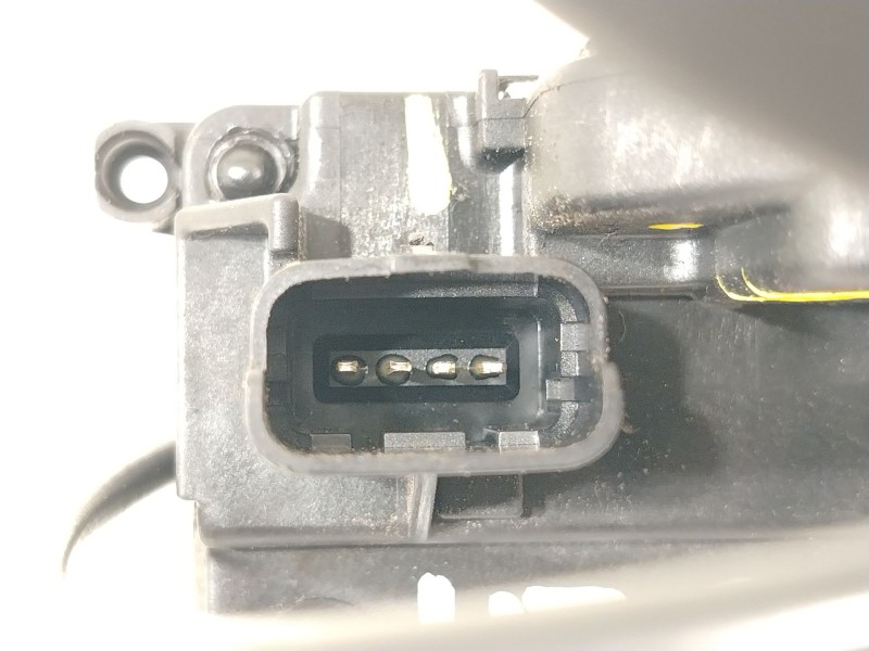 Recambio de cerradura puerta delantera izquierda para renault grand scenic iii bose edition referencia OEM IAM 805030006R  