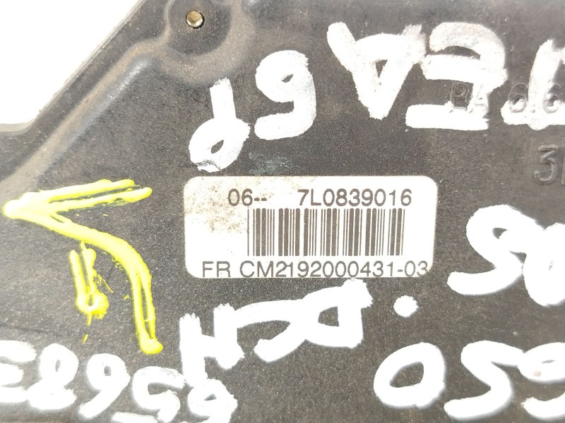 Recambio de cerradura puerta trasera derecha para seat altea (5p1) 1.9 tdi referencia OEM IAM 7L0839016  
