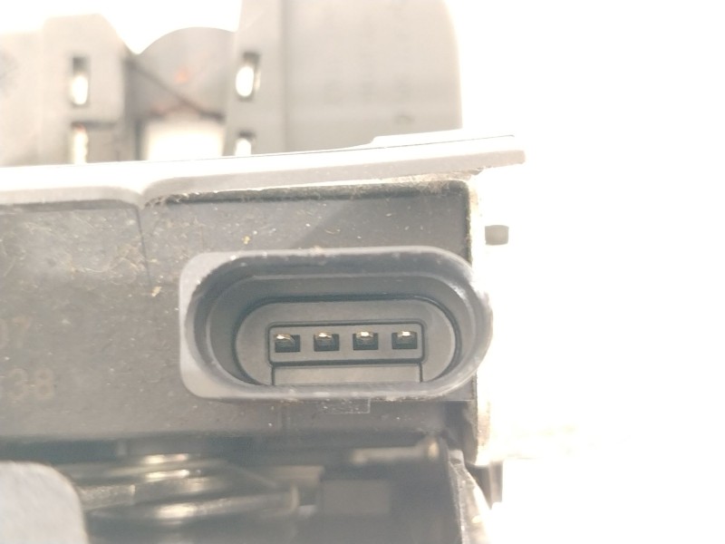 Recambio de cerradura maletero / porton para volkswagen golf v (1k1) 1.9 tdi referencia OEM IAM 1K6827505C 3C9827645A 