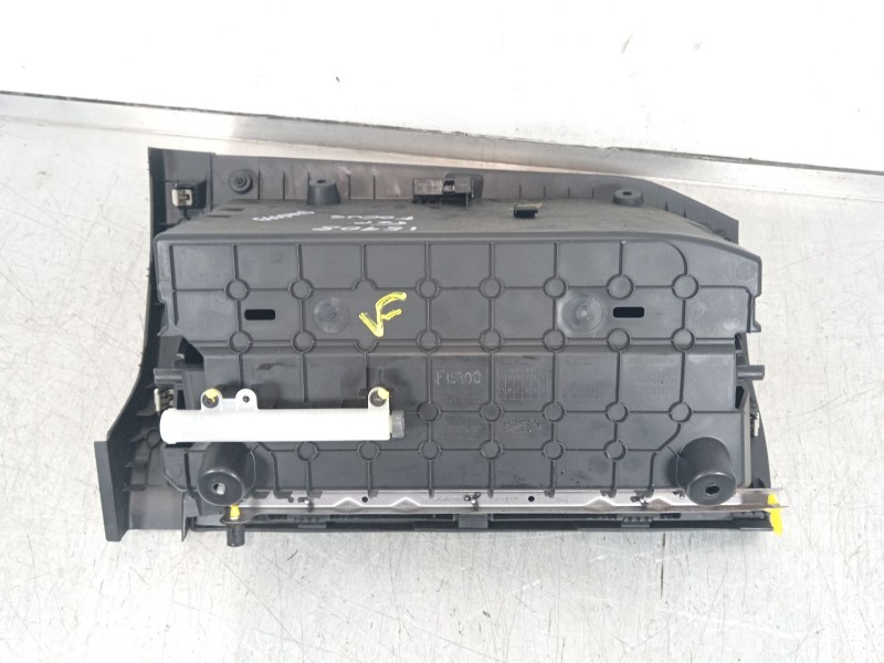 Recambio de guantera para ford focus iv (hn) 1.0 ecoboost referencia OEM IAM JX7B4A508AW JX7BA044B88AW JX7BA060T10AW